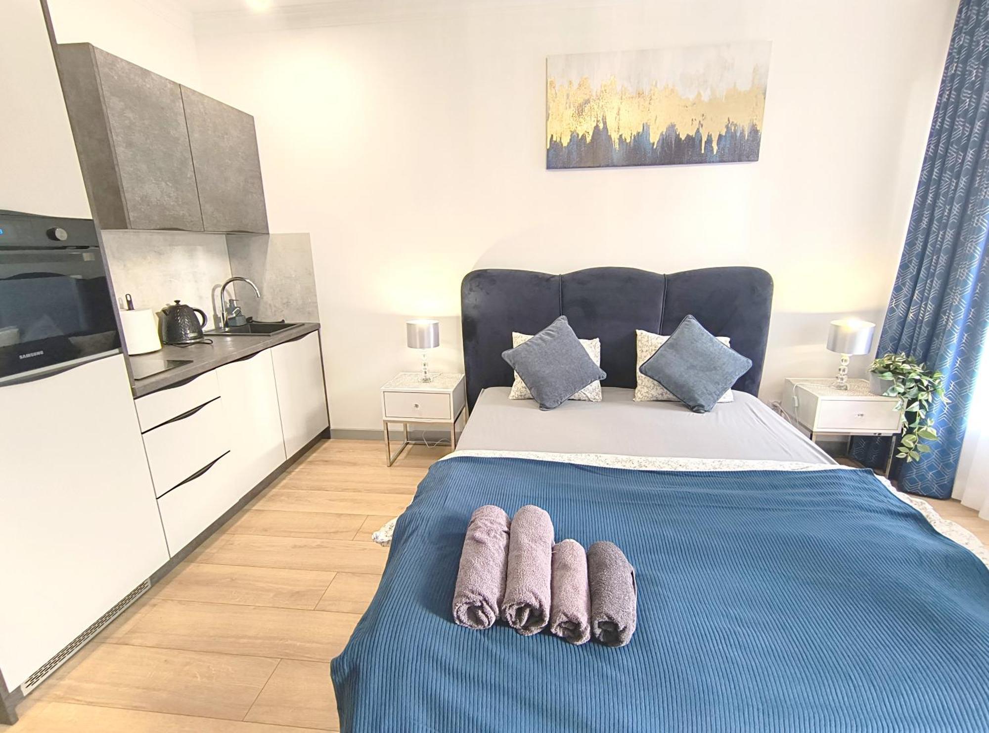 Private Parking, Secure Building - Central Apartments Old Town & Main Station Gdansk Oda fotoğraf
